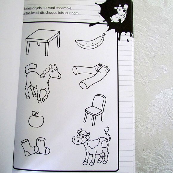 FRENCH KIDS' ACTIVITY BOOK from FRANCE, "Détache et Joue!" or "Detach and Play!" - Picture 6 of 8